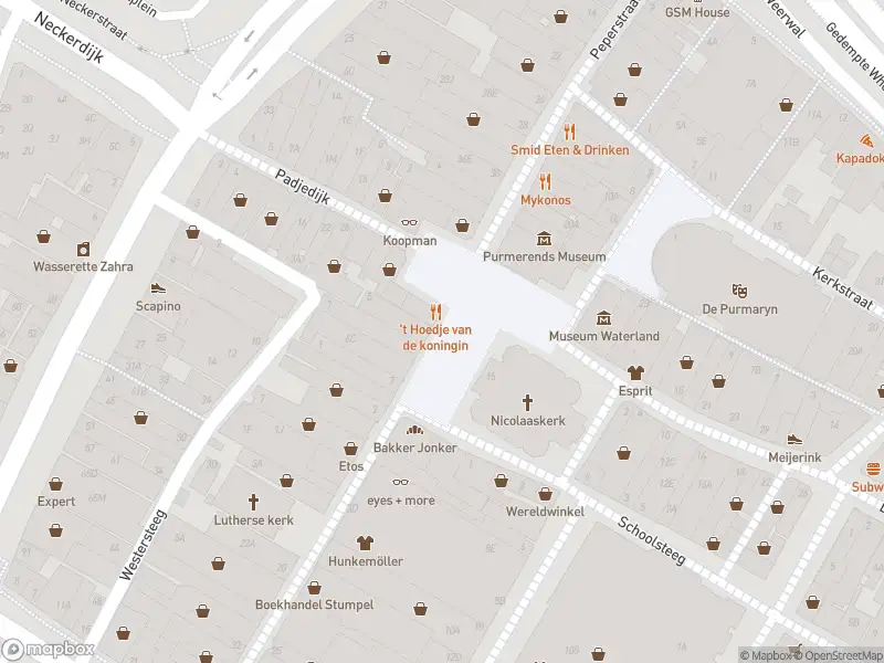 Ambulance met gepaste spoed naar de Kaasmarkt in Purmerend