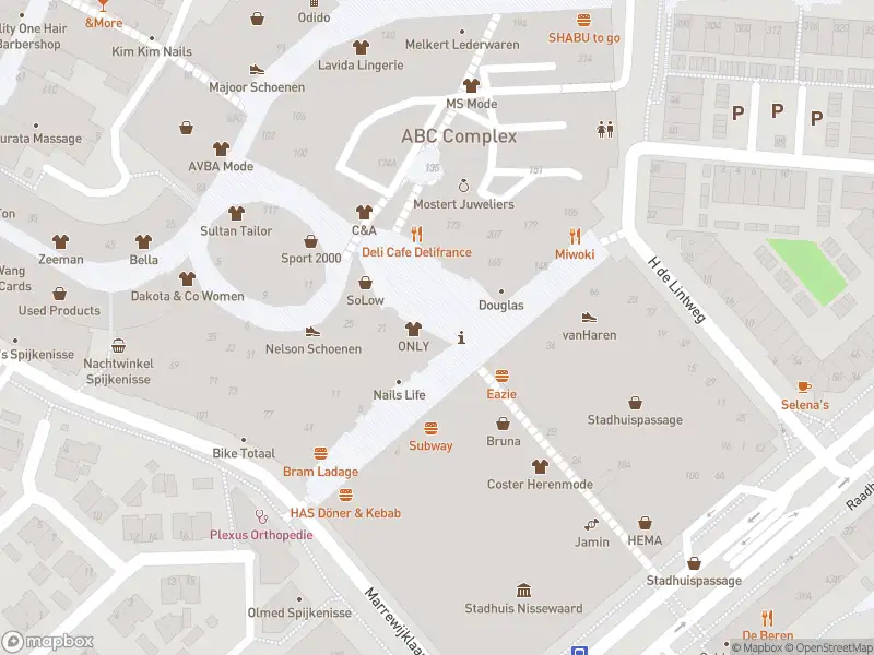 Politie naar de Uitstraat in Spijkenisse