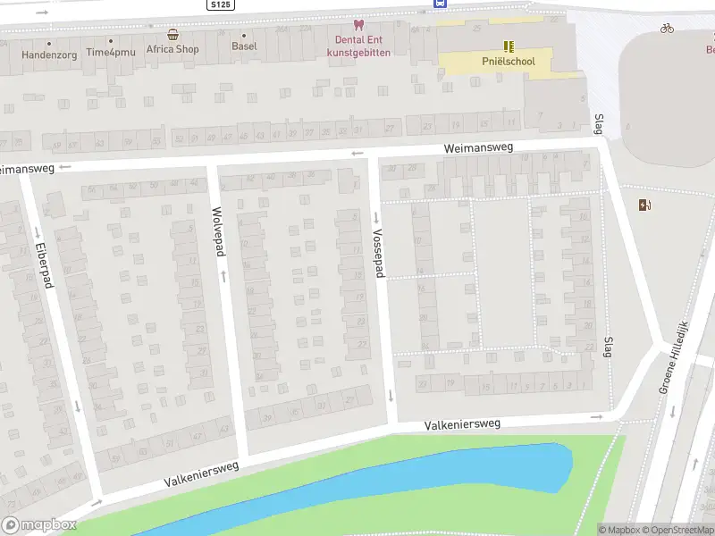 Ambulance met grote spoed naar de Vossepad in Rotterdam