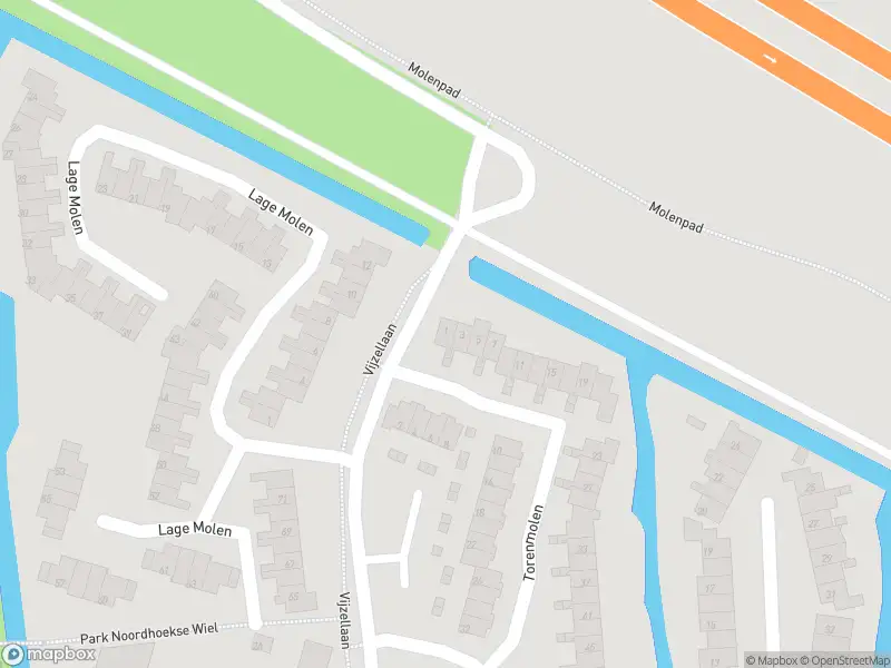 Ambulance met gepaste spoed naar de Torenmolen in Papendrecht