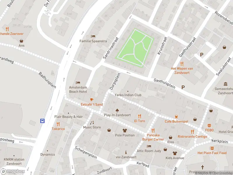 Ambulance met gepaste spoed naar de Dorpsplein in Zandvoort