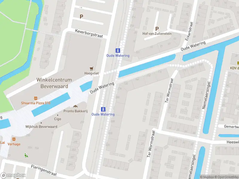 Ambulance met grote spoed naar de Rhijnauwensingel in Rotterdam