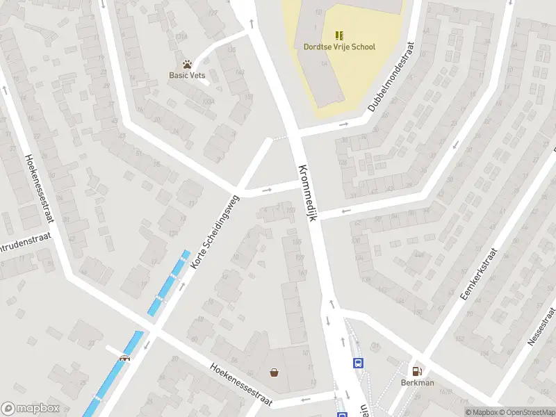 Ambulance met gepaste spoed naar de Korte Scheidingsweg in Dordrecht