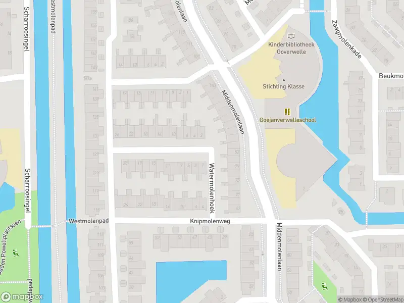 Ambulance met grote spoed naar de Watermolenhoek in Gouda