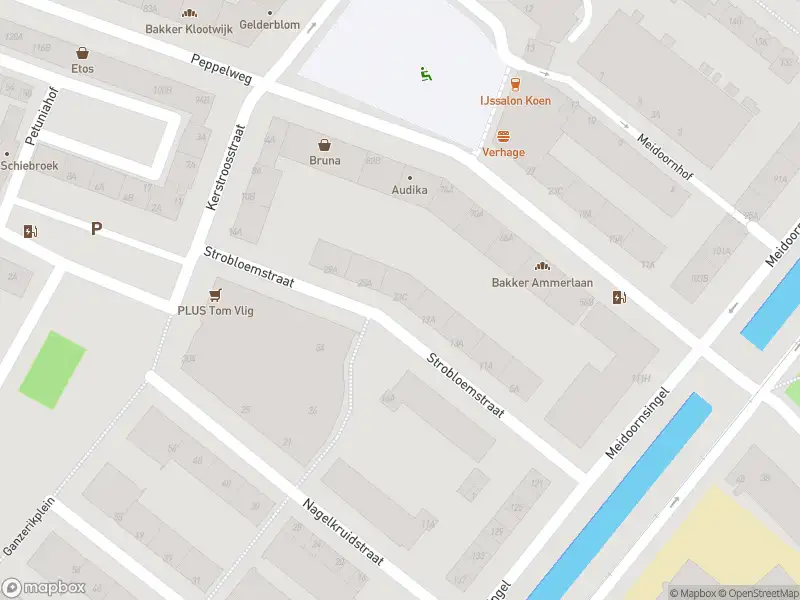 Ambulance met grote spoed naar de Strobloemstraat in Rotterdam