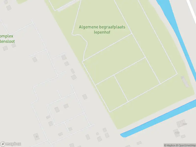 Ambulance met grote spoed naar de Hoflaan in Delft