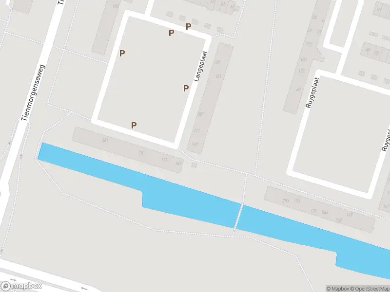 Ambulance met gepaste spoed naar de Langeplaat in Rozenburg