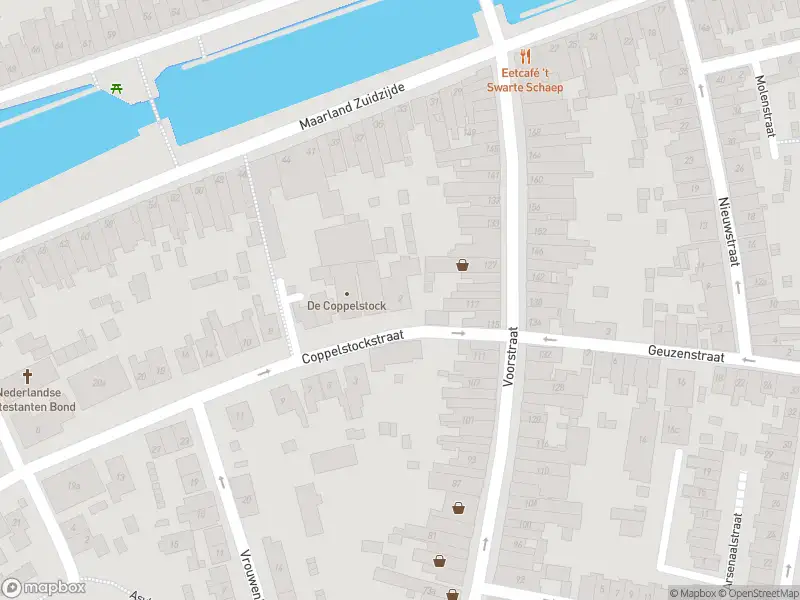 Ambulance met gepaste spoed naar de Coppelstockstraat in Brielle