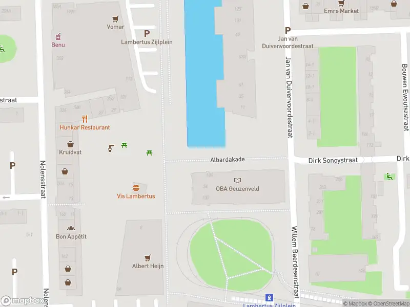 Ambulance met grote spoed naar de Ruys de Beerenbrouckstraat in Amsterdam