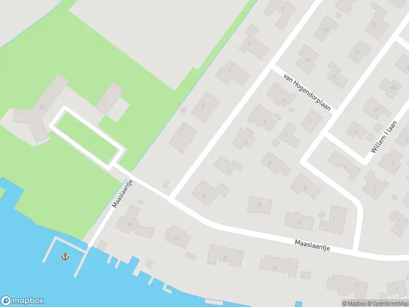 Ambulance met grote spoed naar de Van Hogendorplaan in Maasdam