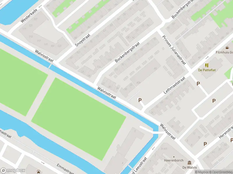 Ambulance met gepaste spoed naar de Bockenbergstraat in Gouda