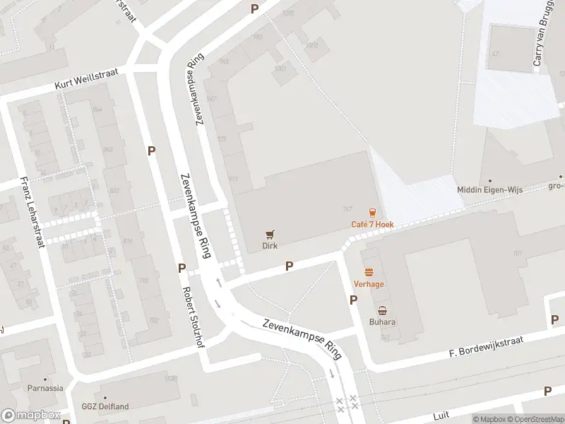 Ambulance met grote spoed naar de Zevenkampse Ring in Rotterdam