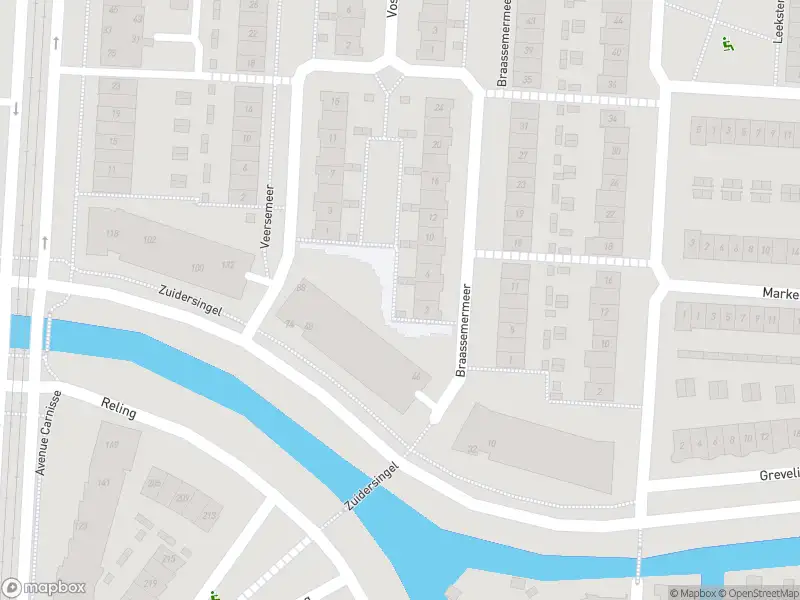 Ambulance met gepaste spoed naar de Middeldijk in Barendrecht