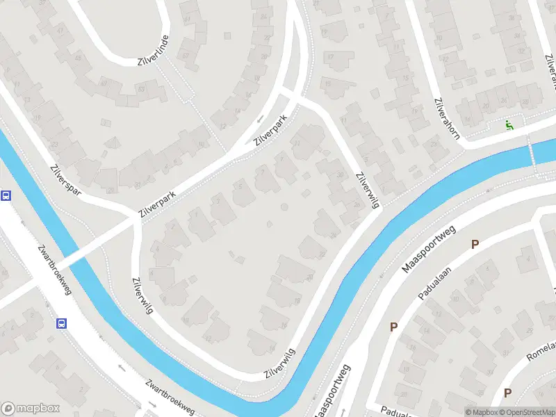 Politie naar de Zilverwilg in 's-Hertogenbosch vanwege voertuigen te water