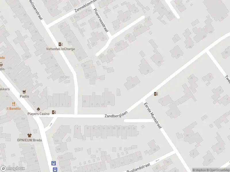 Brandweer met gepaste spoed naar de Hyacintplein in Breda