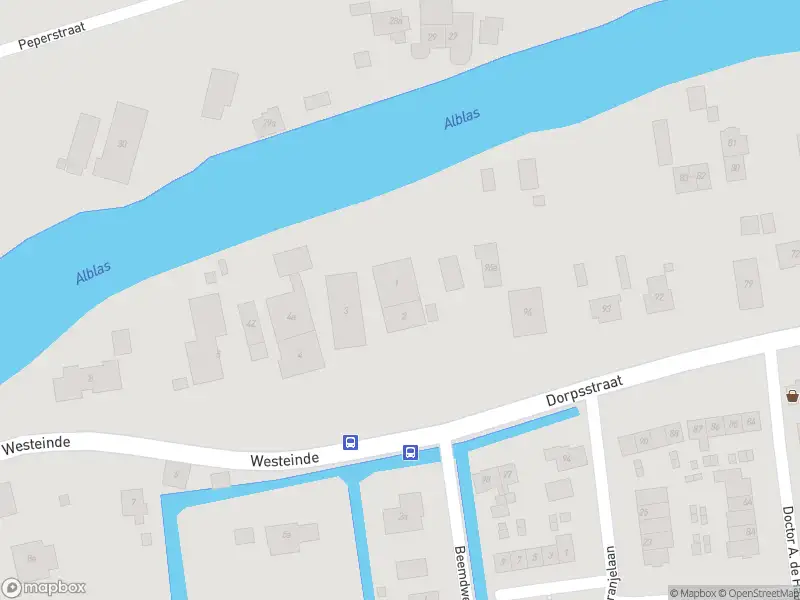 Ambulance met gepaste spoed naar de Westeinde in Oud-Alblas