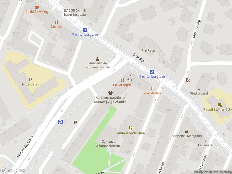 Ambulance met gepaste spoed naar de Chris Bennekerslaan in Rotterdam