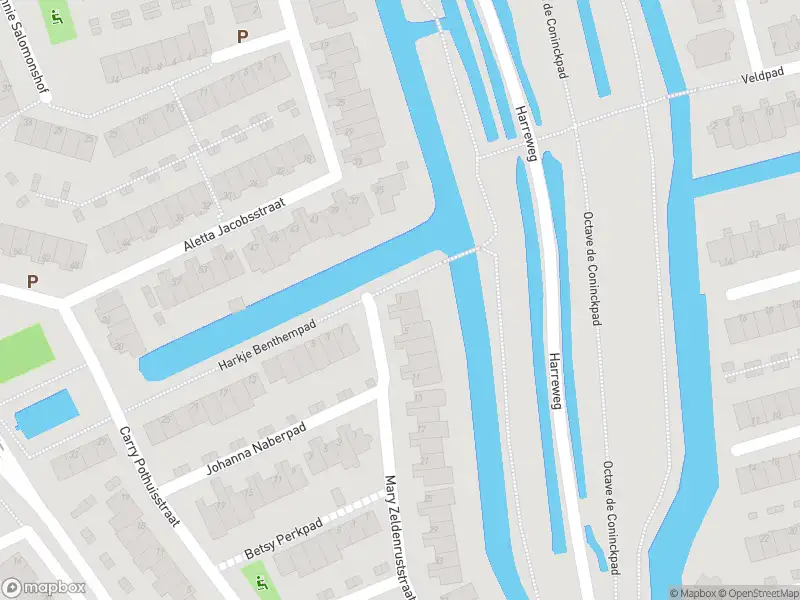 Ambulance met grote spoed naar de Mary Zeldenruststraat in Schiedam