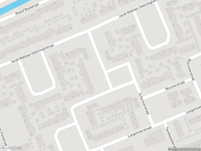 Ambulance met gepaste spoed naar de Weerenstraat in Edam