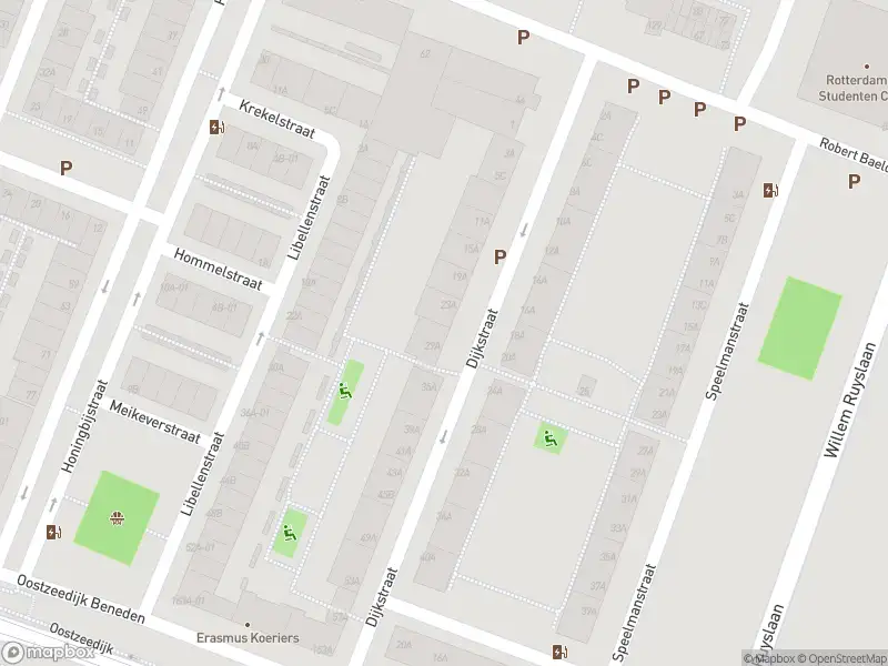 Ambulance met gepaste spoed naar de Dijkstraat in Rotterdam