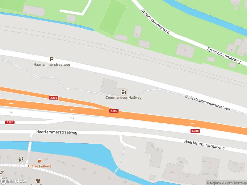 Ambulance naar de Oude Haarlemmerstraatweg in Halfweg