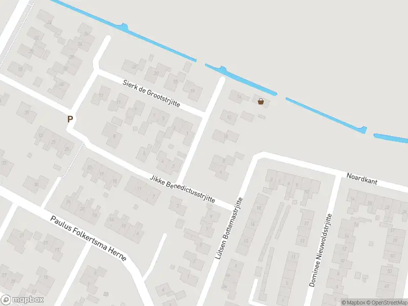 Brandweer met grote spoed naar de Sierk de Grootstrjitte in Aldeboarn vanwege afhijsen patient