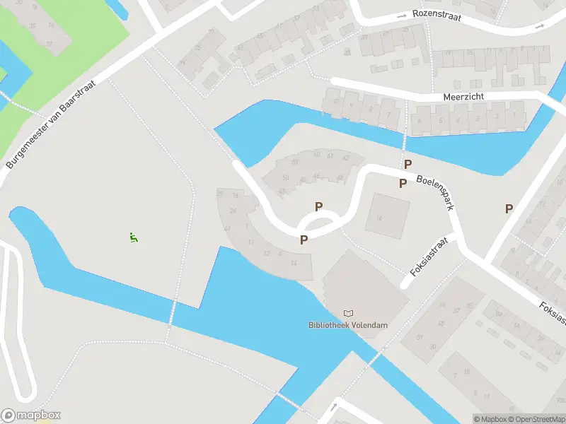 Ambulance met gepaste spoed naar de Boelenspark in Volendam