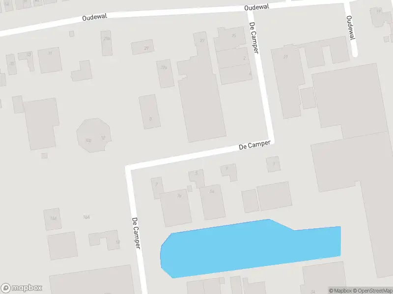 Ambulance met gepaste spoed naar de De Camper in Warmenhuizen