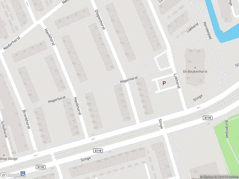 Ambulance met grote spoed naar de Diepenhorst in Rotterdam