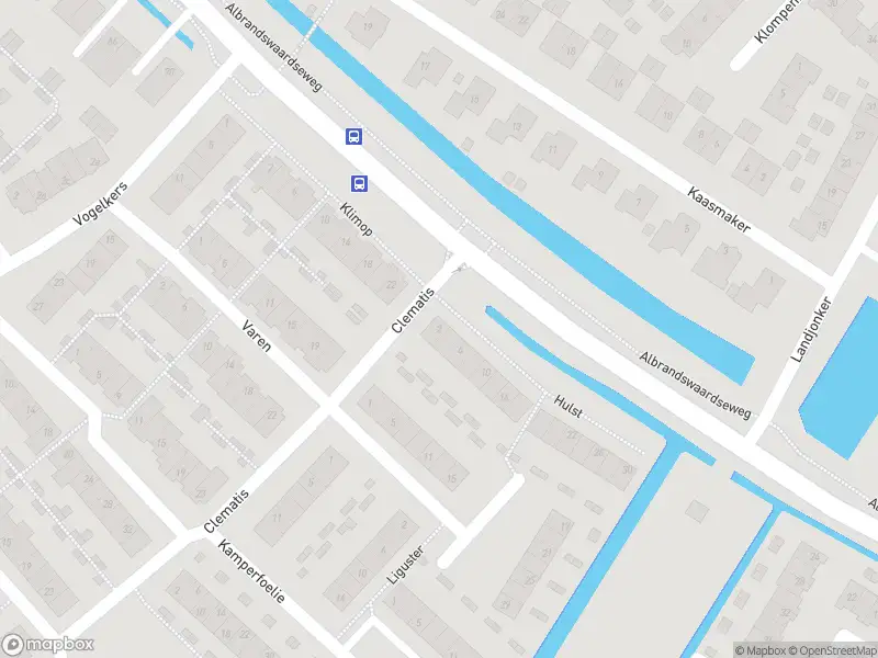 Ambulance met grote spoed naar de Hulst in Poortugaal