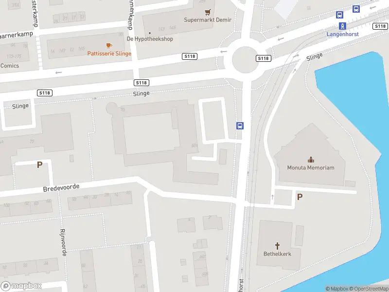 Ambulance met gepaste spoed naar de Langenhorst in Rotterdam