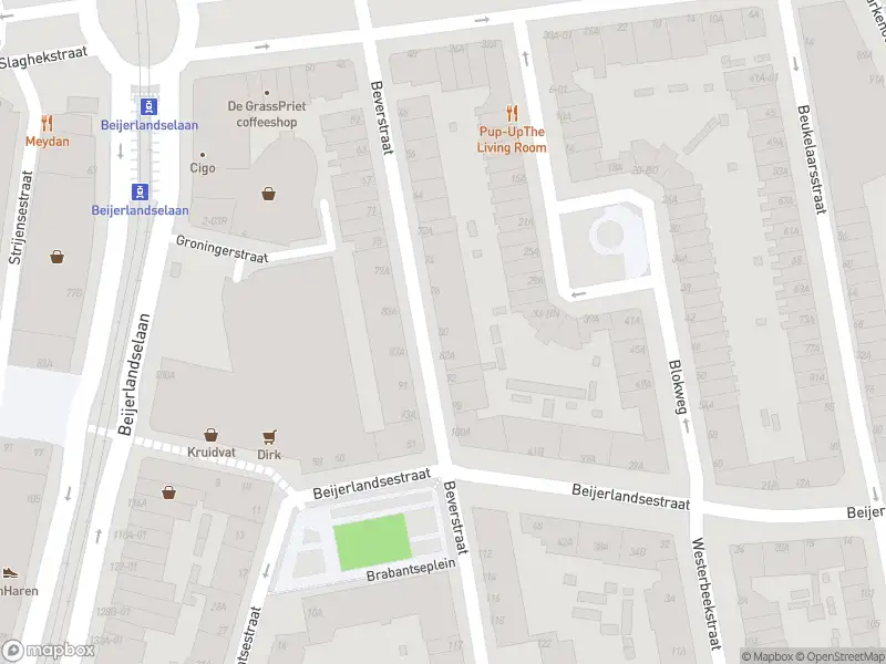 Ambulance met gepaste spoed naar de Beverstraat in Rotterdam