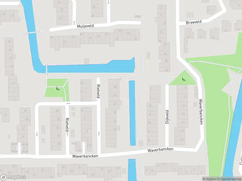 Ambulance met grote spoed naar de Pijlstaartlaan in Vinkeveen