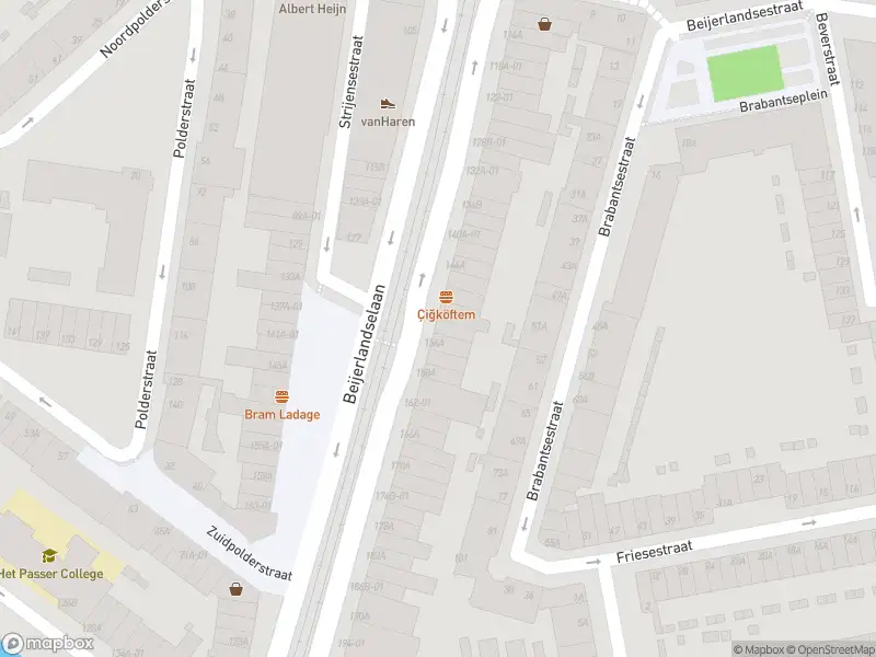 Ambulance met gepaste spoed naar de Beijerlandselaan in Rotterdam