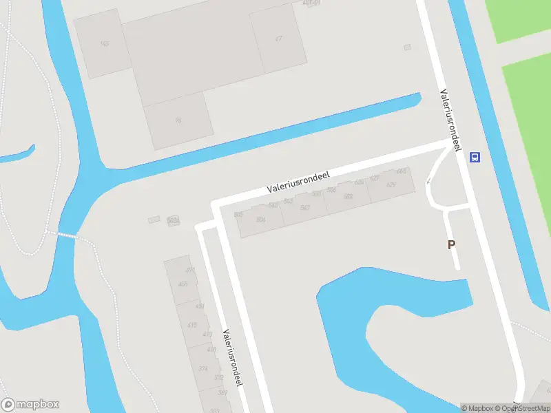 Ambulance met grote spoed naar de Valeriusrondeel in Capelle aan den IJssel