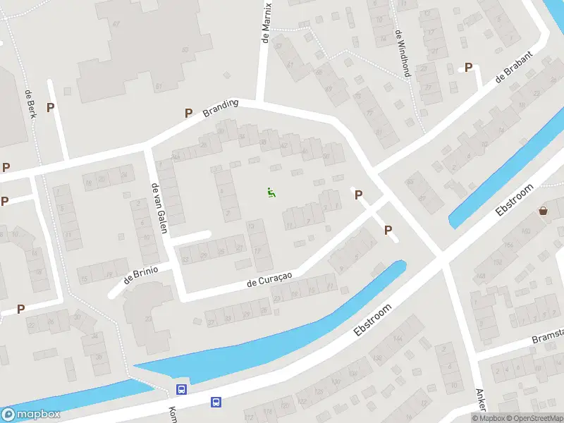 Ambulance met gepaste spoed naar de De Bonaire in Hellevoetsluis