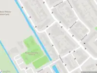 Ambulance met gepaste spoed naar de Fregatstraat in Nieuw-Lekkerland