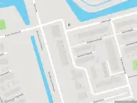Ambulance met grote spoed naar de Akeleistraat in Spijkenisse