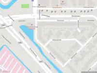 Ambulance met grote spoed naar de Seinestraat in Spijkenisse