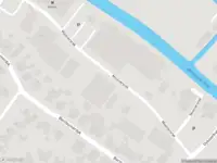 Brandweer met grote spoed naar de Moolnersrak in Menaam vanwege voertuigbrand