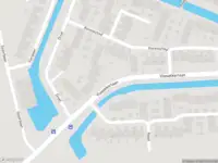 Ambulance met gepaste spoed naar de Vlasakkerplein in Hellevoetsluis