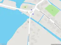 Brandweer met grote spoed naar de Aandammergouw in Zuiderwoude vanwege een buitenbrand