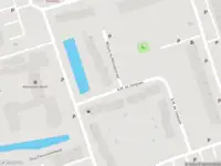 Ambulance met gepaste spoed naar de Willem de Mérodestraat in Delft