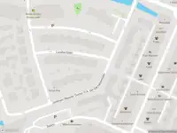 Ambulance met grote spoed naar de Jhr.Mr.Dr. H.A. van Karnebeeklaan in Amstelveen