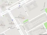 Ambulance met grote spoed naar de Klieverink in Amsterdam