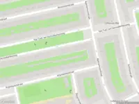 Ambulance met grote spoed naar de Amazonenstraat in Amsterdam