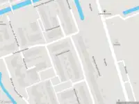 Ambulance met gepaste spoed naar de Abraham Kuypersingel in Zwijndrecht