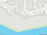 Ambulance met grote spoed naar de Vaargeul in Hellevoetsluis