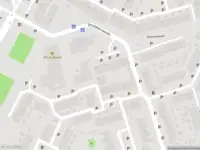 Politie naar de Reggelaan in Zwolle vanwege aanrijding met letsel