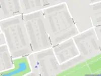 Ambulance met grote spoed naar de Ravelstraat in Spijkenisse